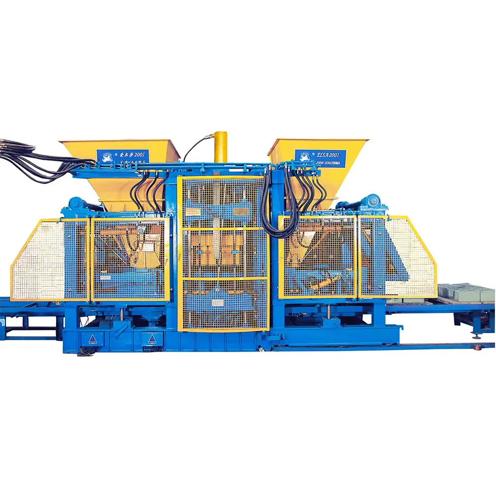 Equipamento para fabricação de blocos de concreto